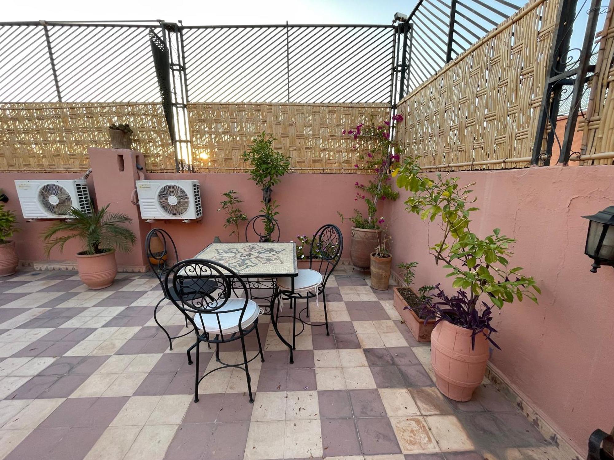 Riad Ouhmidi Marrakesh Buitenkant foto